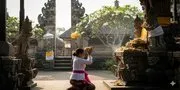 Arti Mimpi Sembahyang di Pura: Makna Spiritual dan Simbolisme