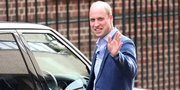 Baru Punya Bayi, Pangeran William Tertangkap Nyaris Ketiduran di Gereja