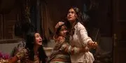 Film ABADI NAN JAYA Jadi Terpopuler di Netflix 2025 Non English, Horor Lokal Mendunia!