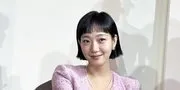 Kim Go Eun Nangis di Presscon Drakor Terbaru YOU AND EVERYTHING ELSE, Bayangkan Sahabat Meninggal