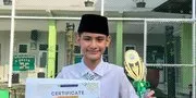 King Faaz Anak Fairuz A Rafiq Juara 1 Lomba Tahfidz di Sekolah