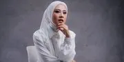 Penyanyi Indramayu Dian Vallen Debut Lewat Single Emosional 'Tak Selamanya'