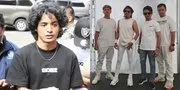 Radja Klarifikasi Stiker Monyet di Wajah Vadel Badjideh: Ingin Bikin Vibes 'The Lazy Song'-nya Bruno Mars