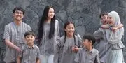 Zaskia Adya Mecca Dampingi Anak ke Museum untuk Tugas Sekolah