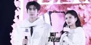Zhang Linghe dan Zhang Jingyi Dirumorkan Main di Drama China Light Through the Eternal Storm, Jadi Dream Couple?