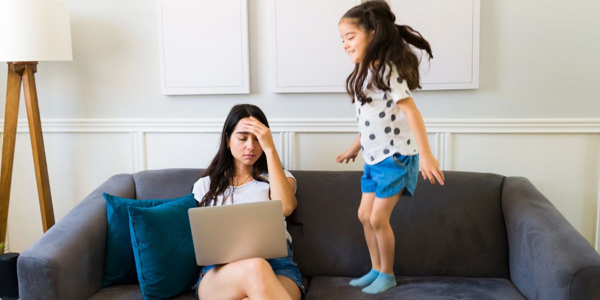 3 Most Unpleasant Moments When Having Kids at Home, Can Trigger Emotions!