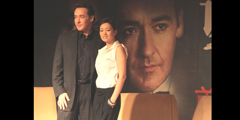 John Cusack Penyebab Perceraian Gong Li Kapanlagi Com