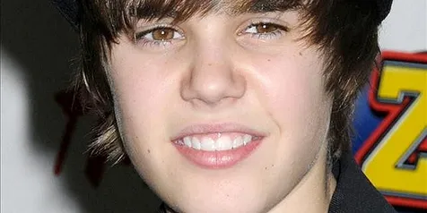 Justin Bieber Lebih Jago Basket Dari Shaq
