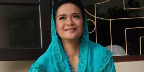 Perkenalkan, Keyboadist Ecoutez, Kekasih Shezy Idris
