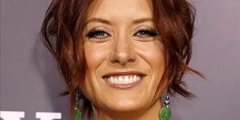 Terinspirasi GaGa, Kate Walsh Pakai Baju Sushi