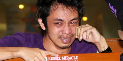 Russel Miracle: Lebih Enak di Penjara