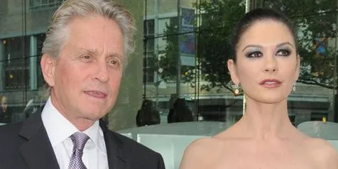 Douglas - Zeta-Jones Akan Perbaharui Janji Nikah