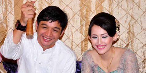 Lelucon 'Porno', Education Pasha - Adelia - KapanLagi.com Lelucon 'Porno', Education Pasha - Adelia - KapanLagi.com