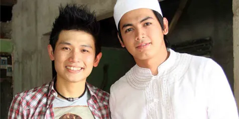 William Gomez Janjikan Lagu Untuk Tommy Kurniawan