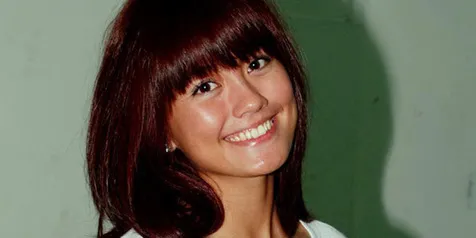 Agnes Monica Sakit, Denny Sumargo Setia Menemani