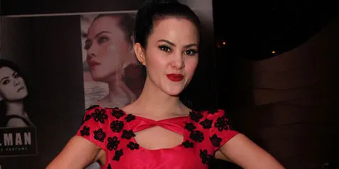 Angel Lelga: Trauma Tak Ada Dalam Kamus Hidupku