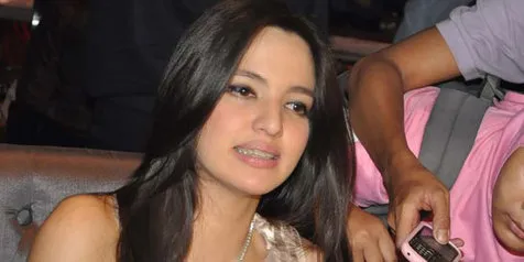 Awalnya Nia Ramadhani Tak Percaya Hasil Test Pack