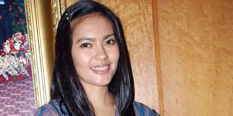 Lola Amaria Seimbang Antara Pekerjaan dan Pribadi