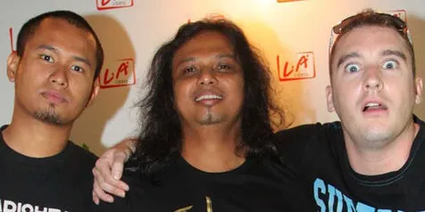Gugun Blues Shelter: Penonton Kurang Meriah