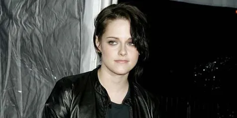 Kristen Stewart Dijauhi Banyak Orang