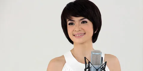 Yulia Rachman Garap Video Klip Minimalis