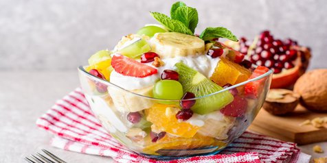 10 Cara Membuat Salad Buah Yang Mudah Dan Enak Bisa Untuk Diet Lho Yuk Bikin Kapanlagi Com