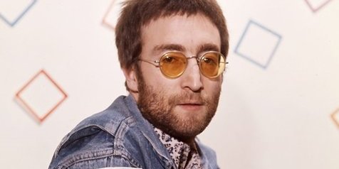 42 Kata-Kata John Lennon yang Menyentuh Hati dan Memotivasi, Tentang Cinta - Perdamaian