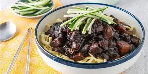 5 Jenis Mie Khas Korea Selatan yang Wajib Dicoba, Biar Vibes Nonton Drakor Makin Terasa