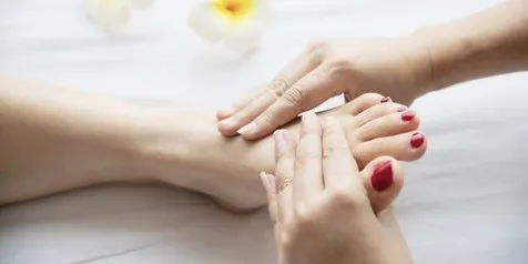 9 Penyebab Kesemutan Tangan Kaki Paling Umum Terjadi Bisa Jadi Pertanda Penyakit Kapanlagi Com