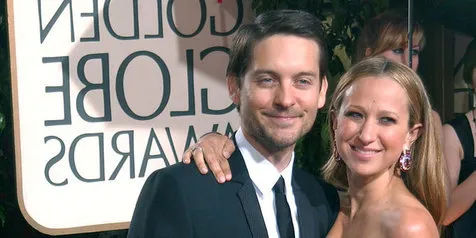 9 Tahun Nikah Pemain Spider-man Tobey Maguire dan Istrinya Cerai