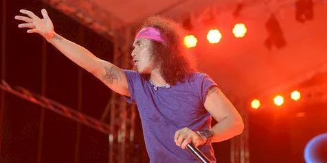 Ada Keributan di Konser 34 Tahun Slank, Kaka Ngamuk di Atas Panggung