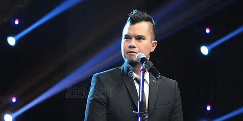 Ahmad Dhani Aransemen Ulang Jingle 'Love Yuasa'