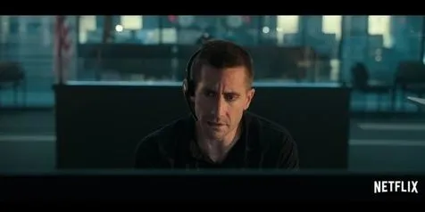 Aksi One Show Man Jake Gyllenhaal Memukau, Film ‘THE GUILTY’ Menjadi Nomor 1 Di 91 Negara