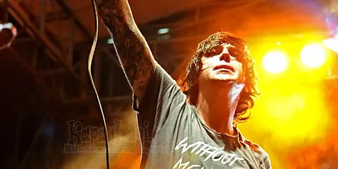 Album Baru Sudah Siap, Sleeping With Sirens Luncurkan 