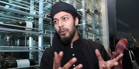 Alex Abbad Anut Ajaran Syekh Siti Jenar? - KapanLagi.com