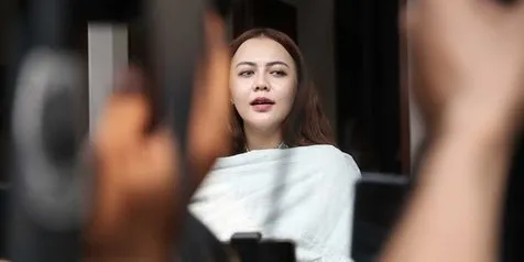 Alfath Fathier Akhirnya Temui dan Gendong Anaknya, Ratu Rizky Nabila: Kali Ini Kamu Lakukan Hal yang Benar - Vimarsana News