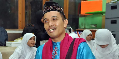 Anak Ketiga, Kado Terindah Ustaz Maulana - KapanLagi.com