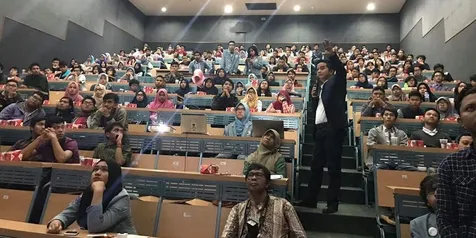 Dalam sistem perdagangan elit berbahaya