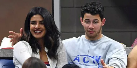 Aturan Nick Jonas Soal Baju Priyanka Chopra, Jangan Injak Ekornya!