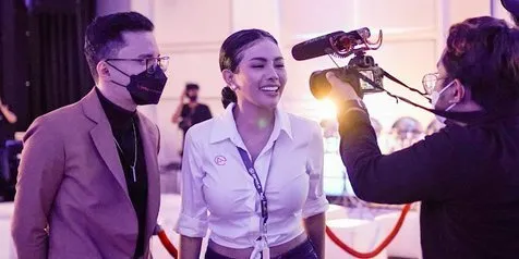 Bakal Dilaporkan ke Polisi Atas Tudingan Menghina Bacaan Salat, Nikita Mirzani: Gue Santai Sih Karena Punya Video Aslinya
