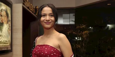 Baru Sebulan Menikah Dengan Chicco Jerikho, Putri Marino Mengaku Sedih