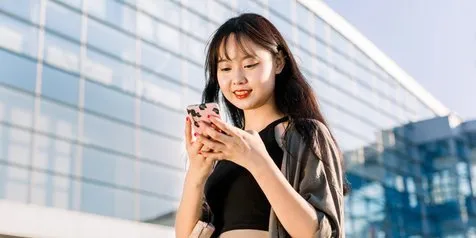 Bebas Drama Finansial Sambut Konser Online Idol K-Pop, Bisa Nggak Sih?