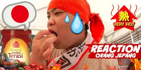 Begini Jadinya Jika Orang Jepang Makan Sambal Terasi, Ngakak!