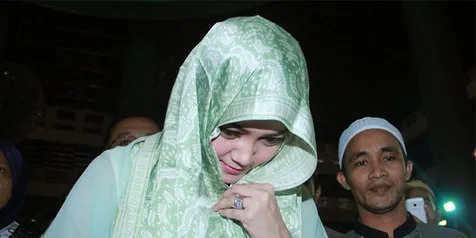 Bella Saphira Kini Telah Berhijab