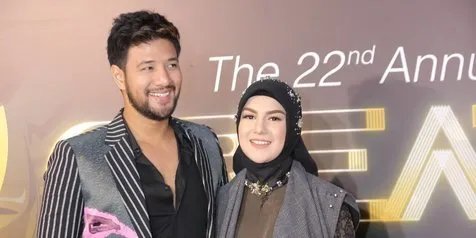 Berlibur Ke Tanah Suci, Ammar Zoni & Irish Bella Bakal Vakum?