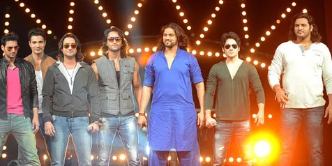 Bibir Cemong Tawa Bahagia, Shaheer Reuni Bareng Saurav dan Rohit