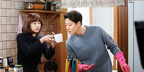 Bikin Baper, Lee Dong Gun Ternyata Romantis Banget ke Jo 