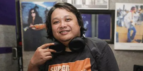 Cecep Reza 'Bombom Bidadari', Kini Jadi Fotografer dan Berbisnis Sate