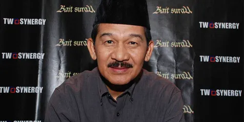 Cok Simbara: Kerja Bareng Ully Artha, Kadang Ketemu, Kadang Enggak