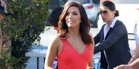 Congrats! Eva Longoria - José Resmi Menikah di Meksiko